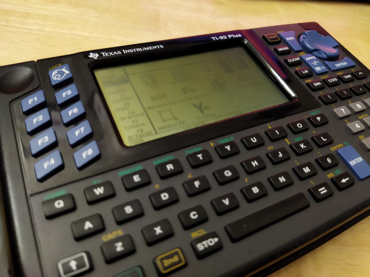 Programs selection for TI-92 + and Voyage 200