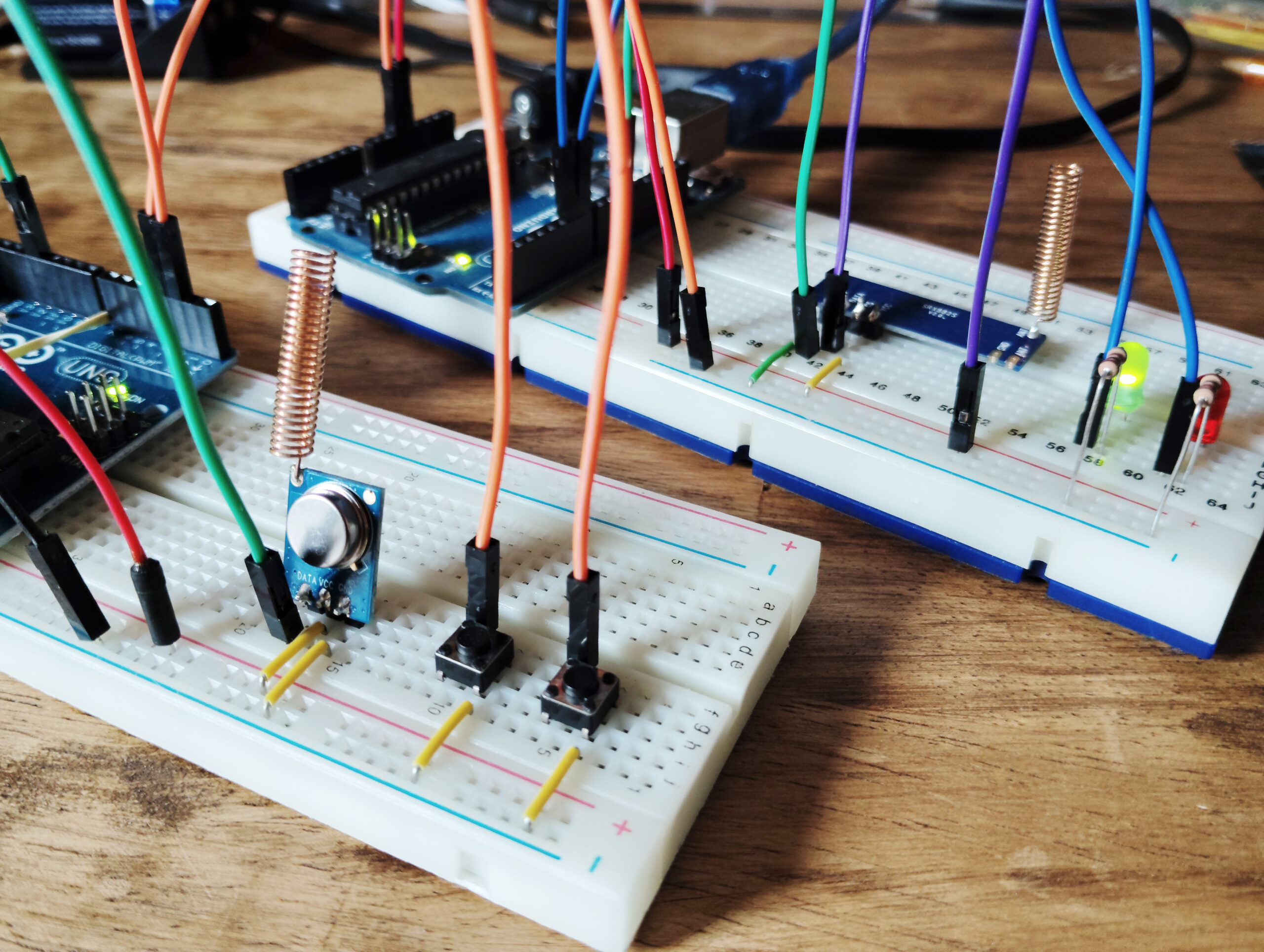 Arduino et communication 433MHz: allumer des LEDs à distance